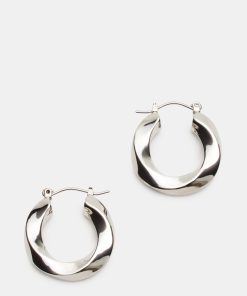 SMALL TWISTED HOOPS SILVER