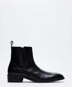 HAYNES BLACK LEATHER